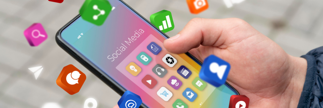 Must-Have Mobile Apps That Elevate Your Facebook Game